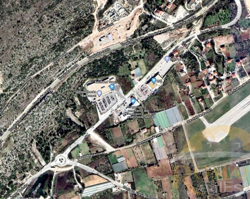 Grundstück in Trogir in toller Lage - Verkauf