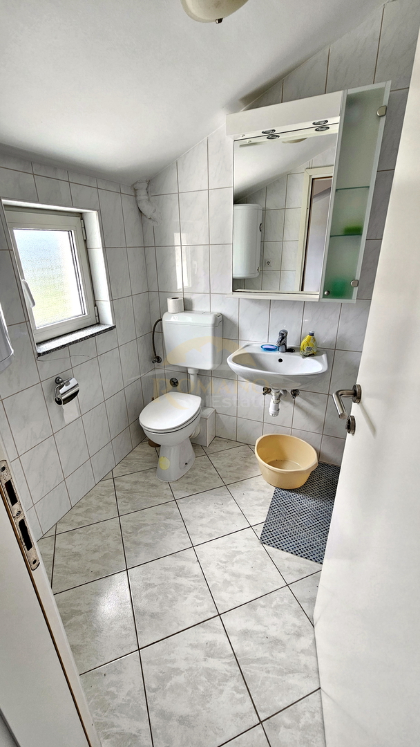 house-seget-vranjic-for-sale-jp018__aH9Kvkqt-1200×2131-portrait
