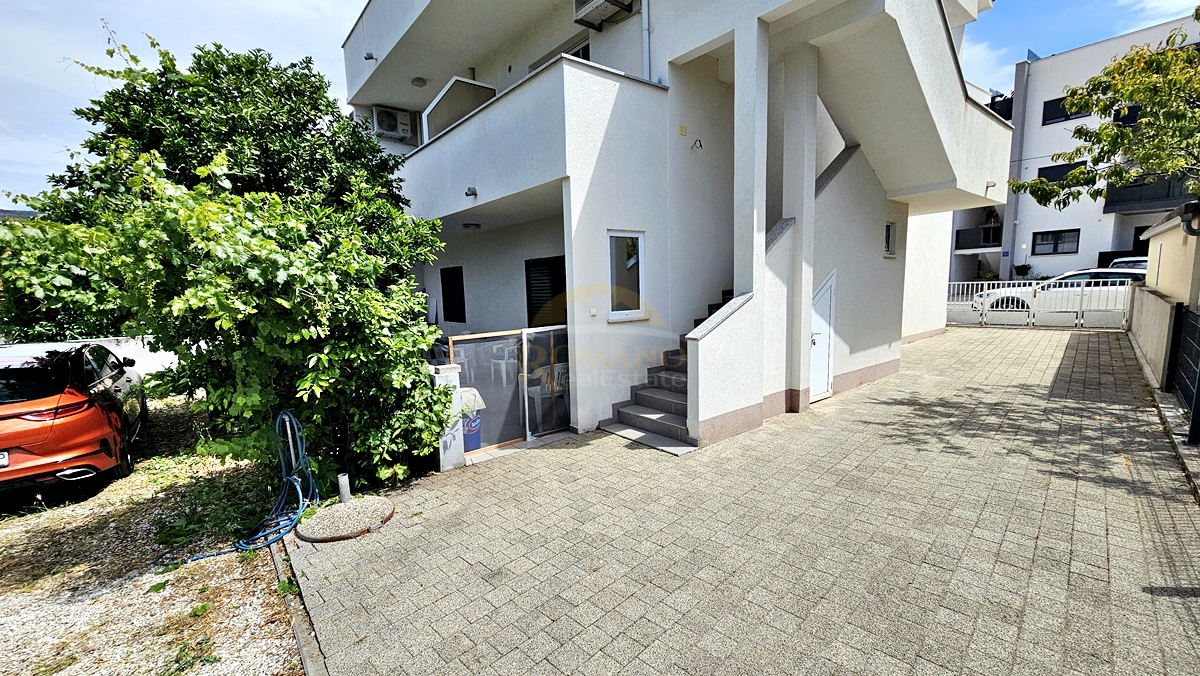 house-seget-vranjic-for-sale-jp023__Zwq3kiFe-1200×676