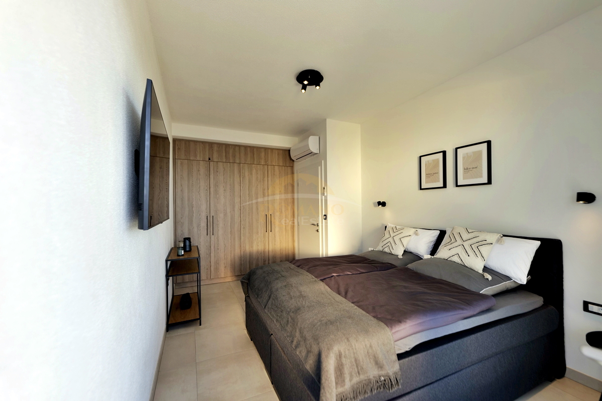 villa-for-sale-seget-gornji-mat007__YlWInZOS-1200×800