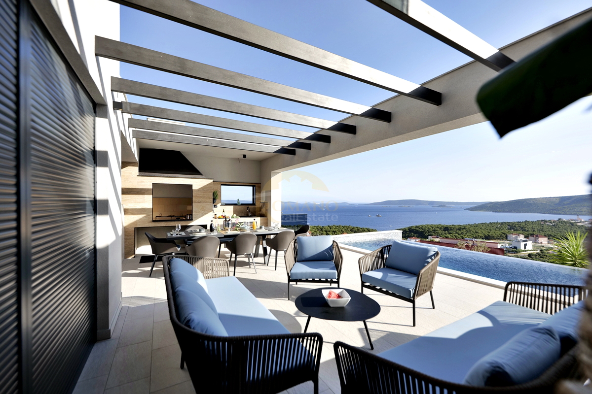 villa-for-sale-seget-gornji-mat028__cKSU258y-1200×800