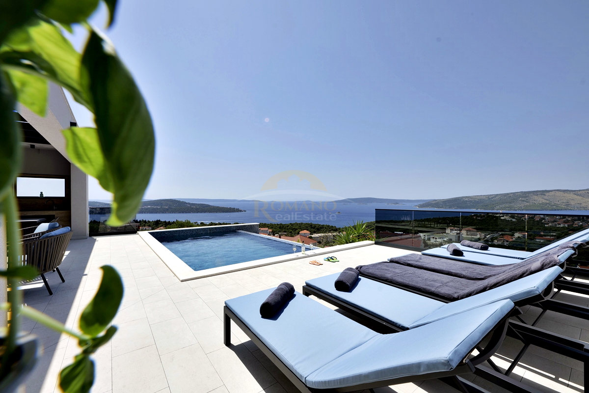 villa-for-sale-seget-gornji-mat039__oFFZsxRa-1200×800