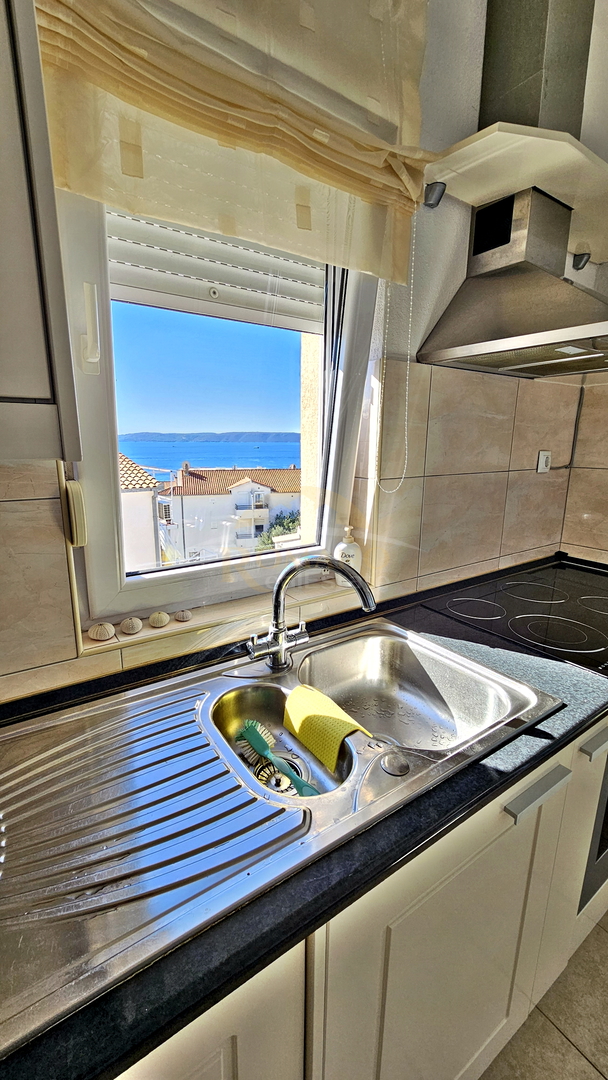 apartment-rastici-for-sale-ciovo021__WQtkYUiN-1200×2131-portrait